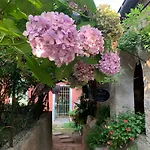 Apartman Il Giardino Segreto Arona, Charming Arona