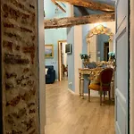 Apartman Il Giardino Segreto Arona, Charming