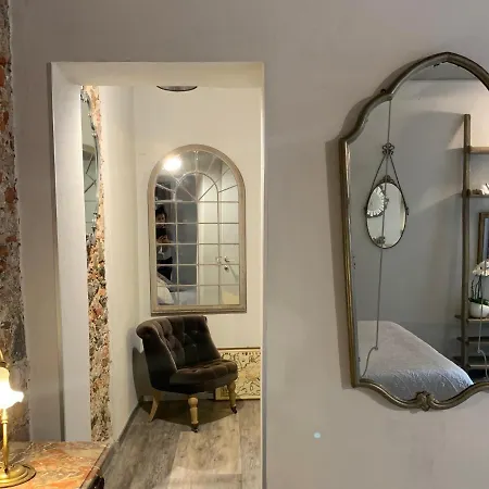 Il Giardino Segreto Arona, Charming Апартаменты Арона