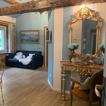 Il Giardino Segreto Arona, Charming Apartment