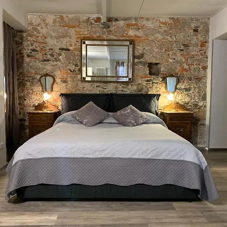 Il Giardino Segreto Arona, Charming