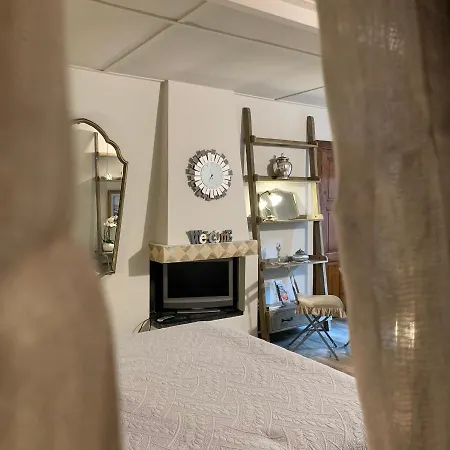 Il Giardino Segreto Arona, Charming Apartment *