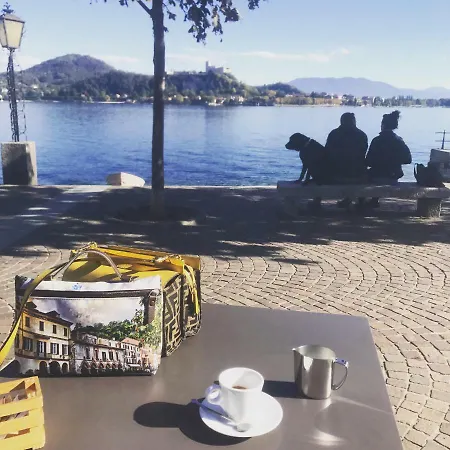 Il Giardino Segreto Arona, Charming شقة *