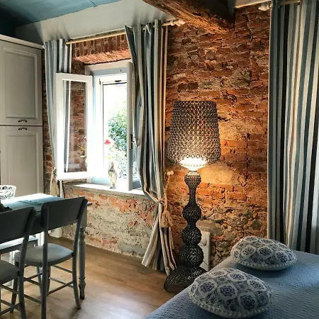 Il Giardino Segreto Arona, Charming 아파트