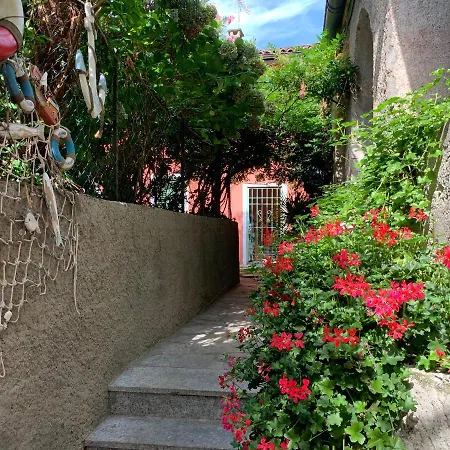 公寓 Il Giardino Segreto Arona, Charming *