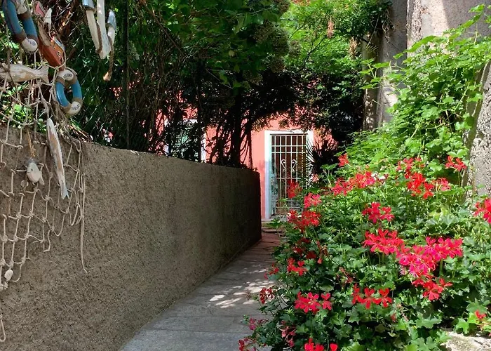 アパート Il Giardino Segreto Arona, Charming *